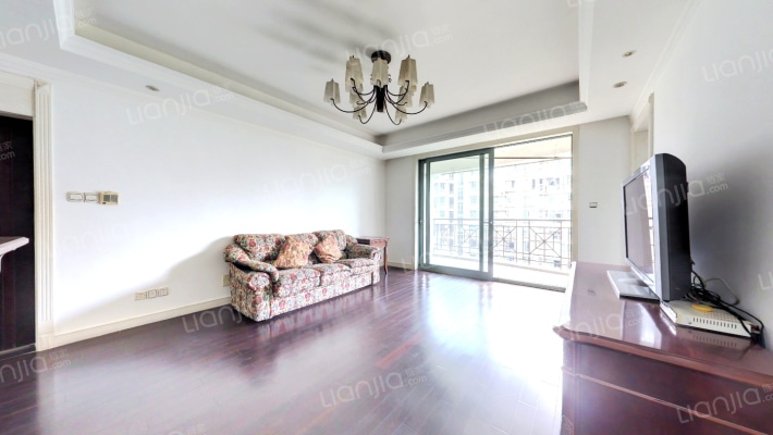 金桥爱建园二手房实景图