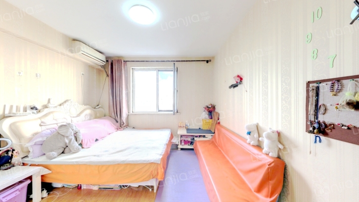 威克港湾二手房实景图