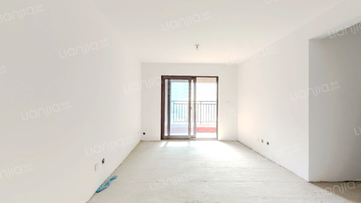 琉森水岸二期二手房实景图