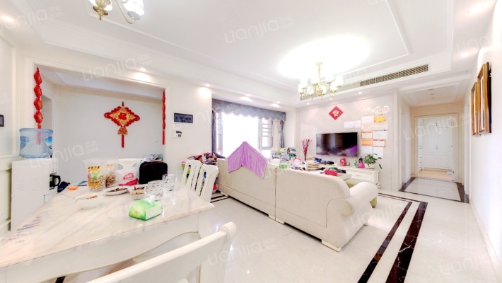 保利锦湖林语北区二手房实景图