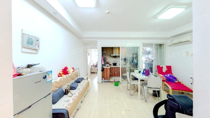 江北万达公寓二手房实景图