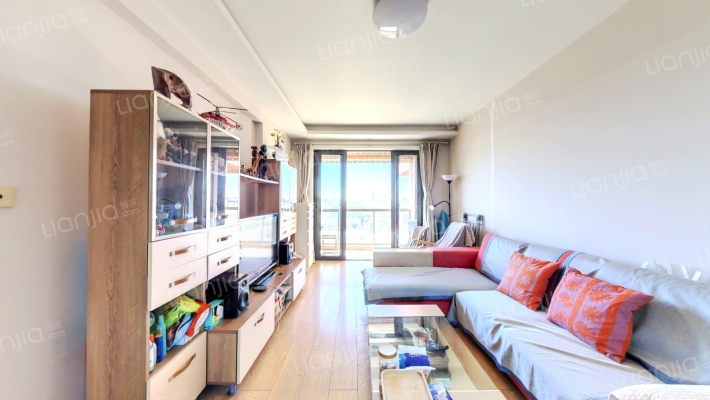 铂庭俱进家园二手房实景图