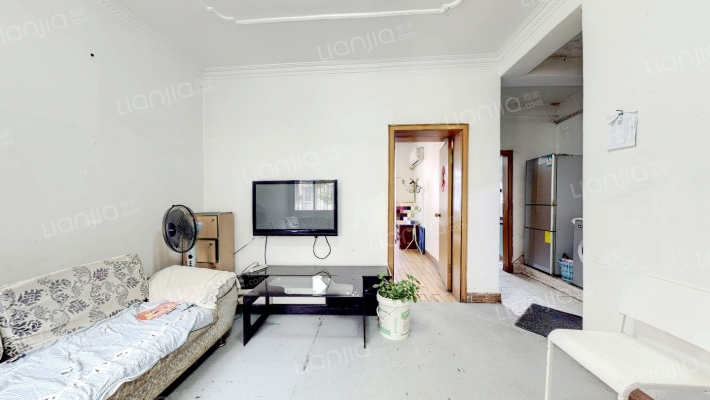 中南宿舍二手房实景图