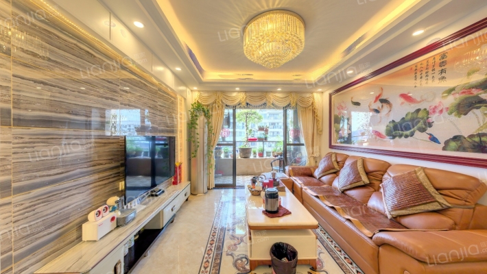 沁美家园二手房实景图