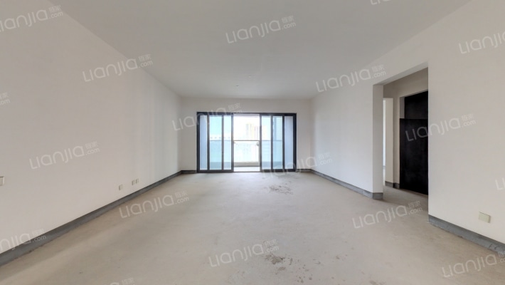 绿地象南中心二手房实景图