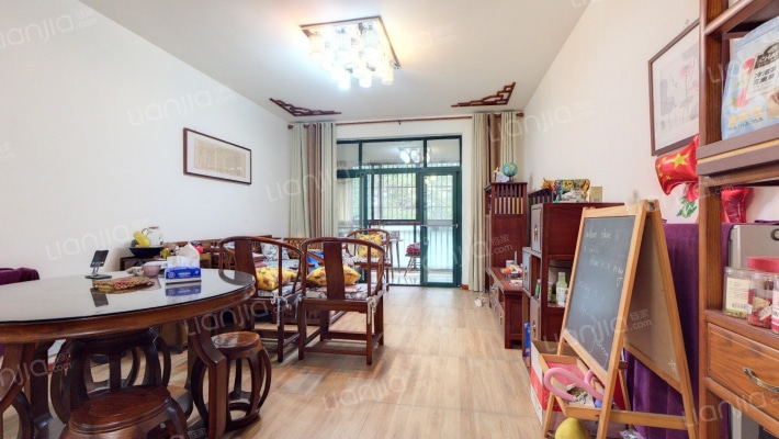 凤凰里2期二手房实景图