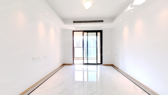 中海左岸澜庭二手房实景图