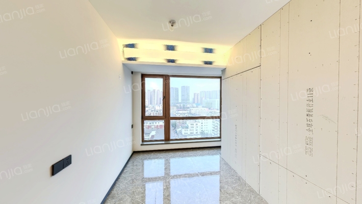 金地金城领峯二手房实景图