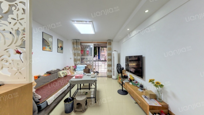 品格家园二手房实景图