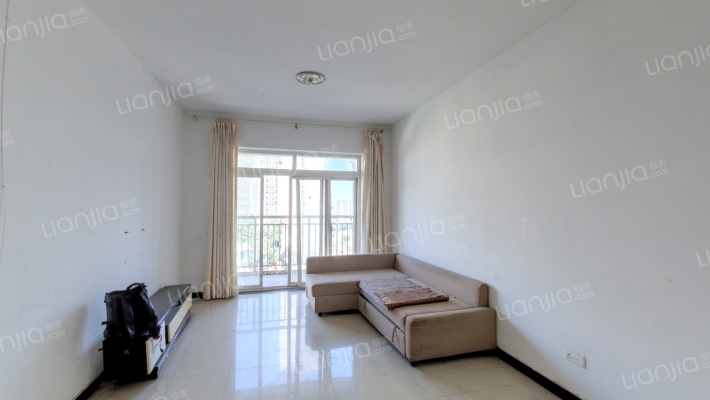 依山庭院二手房实景图