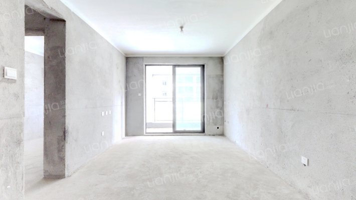 正弘颂雅苑二手房实景图