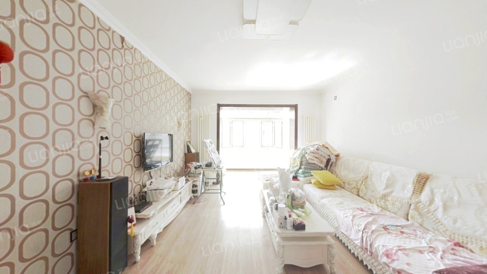 维也纳河畔新城二手房实景图