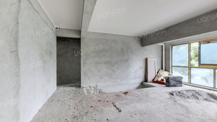 中凯华府二手房实景图