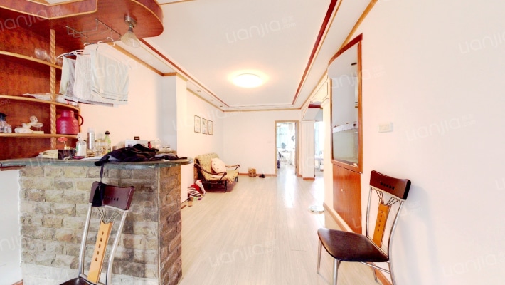 解放大道248号二手房实景图