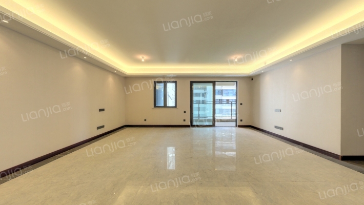 云樾名邸二手房实景图