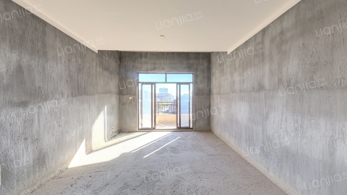 象湖明珠二手房实景图