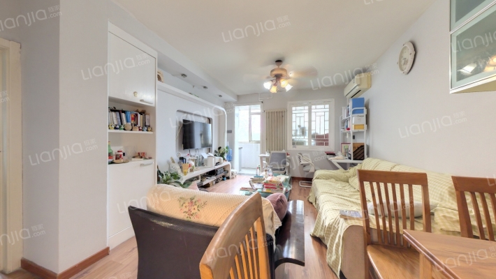 安德里北街25号院二手房实景图