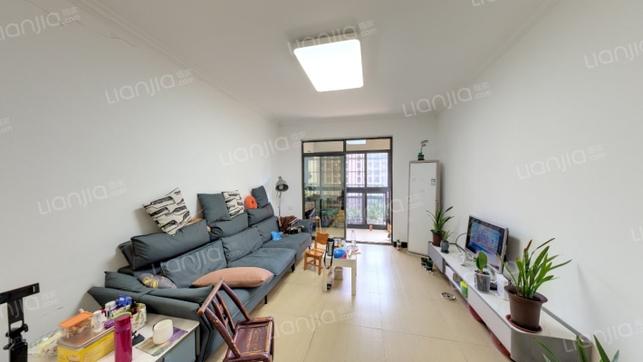 东岸梅园二手房实景图