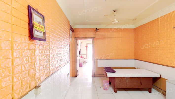 金碧花园二手房实景图