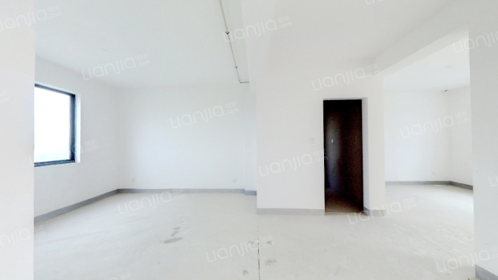 泰运雅苑二手房实景图