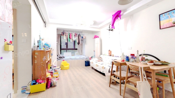 鸿意万嘉二手房实景图