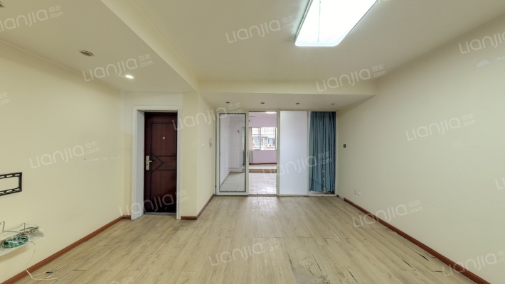 肖家河东一巷二手房实景图