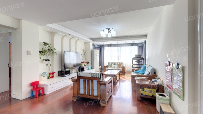 城河公寓二手房实景图