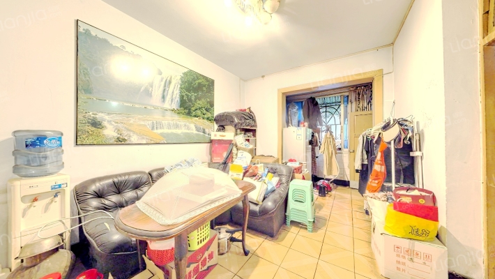 望仙场街37号二手房实景图