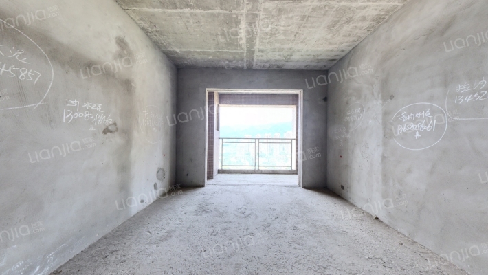 银河高铁丽景二手房实景图