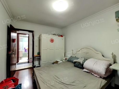 合租·三元二村 2居室 南卧