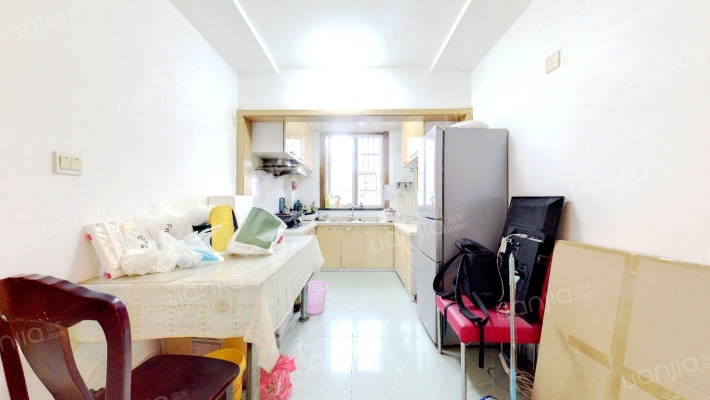 莲花新村三区二手房实景图