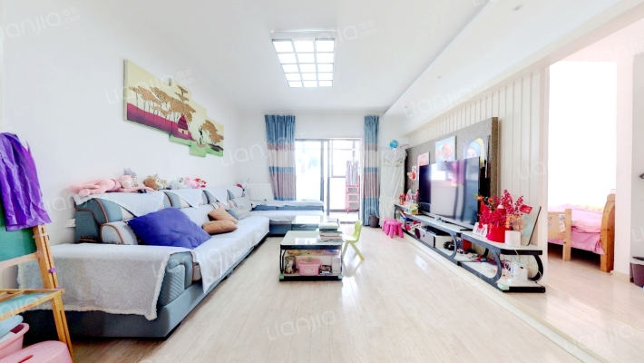 德威大厦二手房实景图