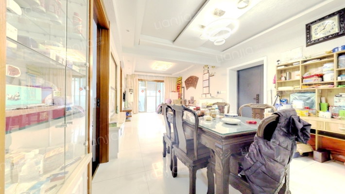 天鸿公寓二手房实景图