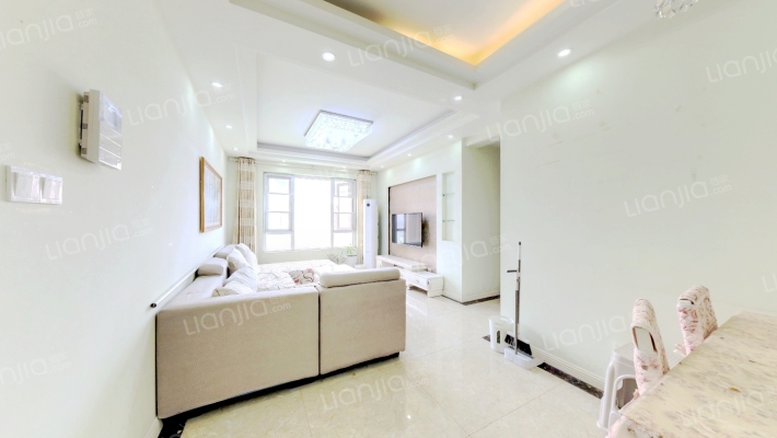 蓝光花满庭二期二手房实景图