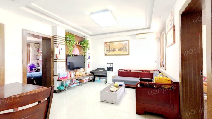 中华西村二手房实景图