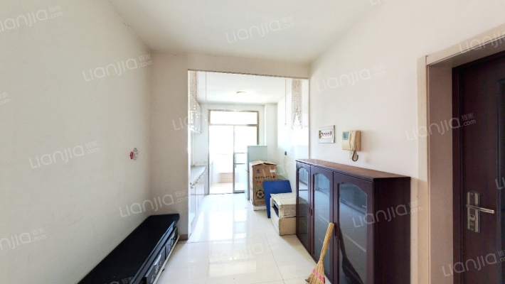 雷凯尼绅二手房实景图