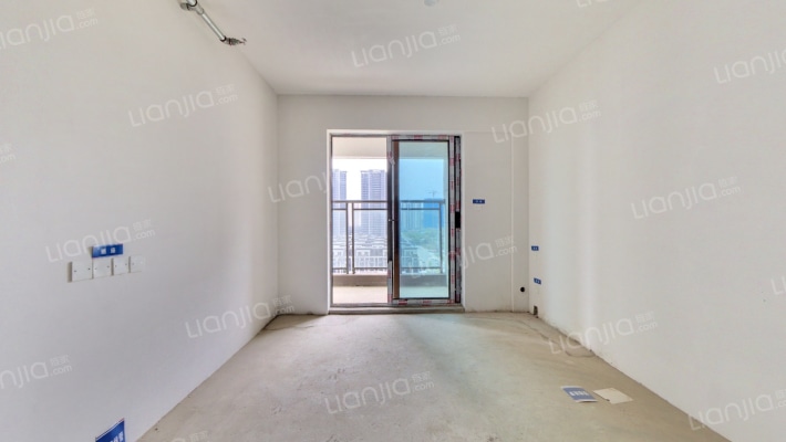 花山花锦二手房实景图