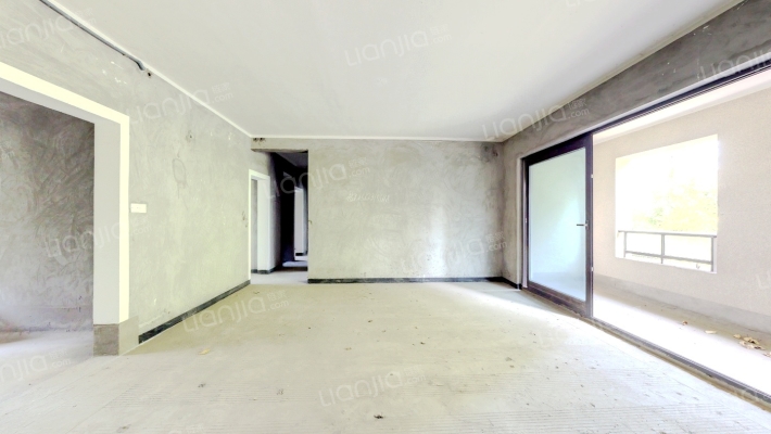 鲁能泰山7号七街区二手房实景图