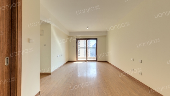 魅力花园二手房实景图