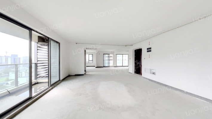 澜沁臻品府北区二手房实景图