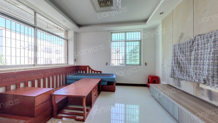 华芳花园二手房实景图