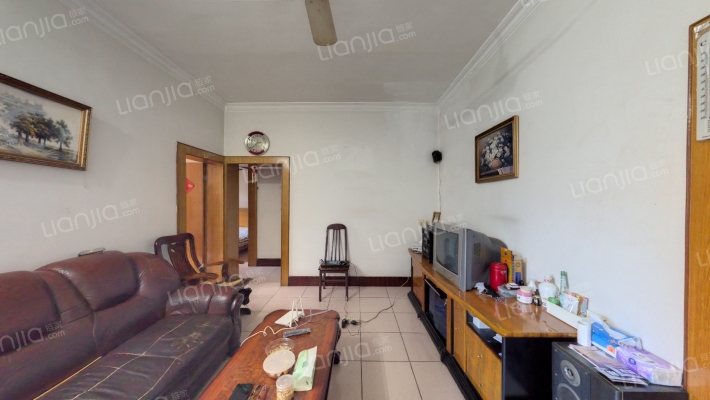 新民村二手房实景图