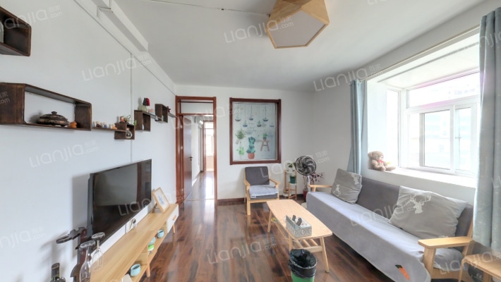 洪家楼南路13号二手房实景图