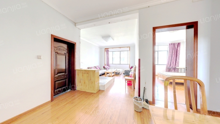 长顺路四段104号二手房实景图