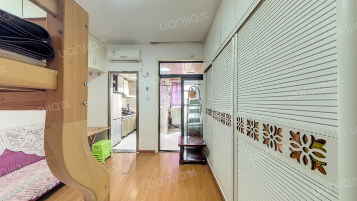 成都一镇二手房实景图