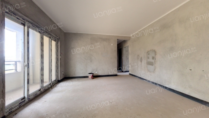 中国摩三期金棕公馆二手房实景图