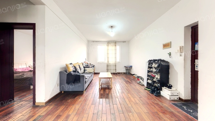 薛峰社区二手房实景图