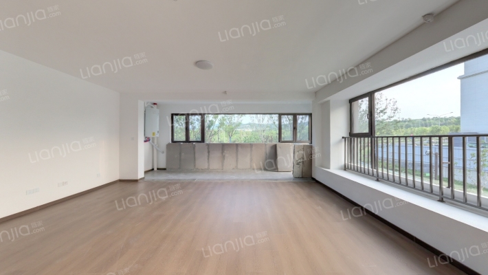 鑫都森林山二手房实景图