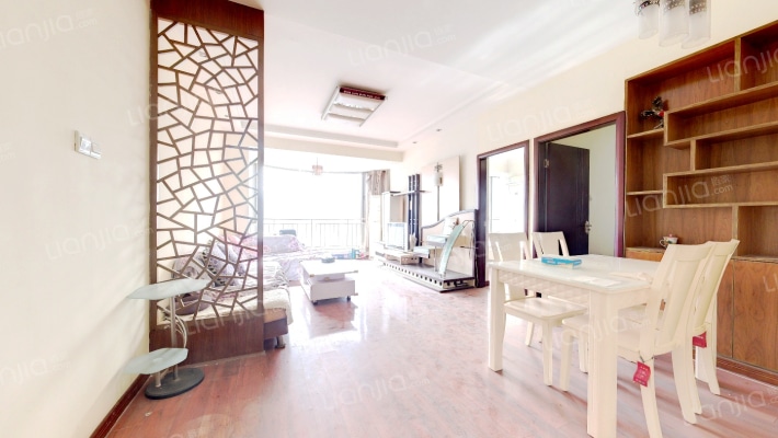 君临国际二手房实景图