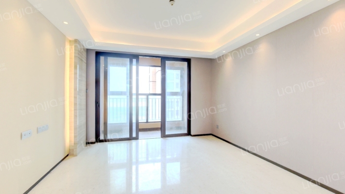 雅居乐滨江国际三四期二手房实景图